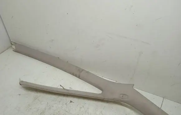 Citroen C4 I Picasso (A) pillar trim 9654123077