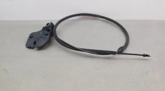 Audi A5 Sportback 8TA Engine bonnet/hood lock release cable 8T2823633