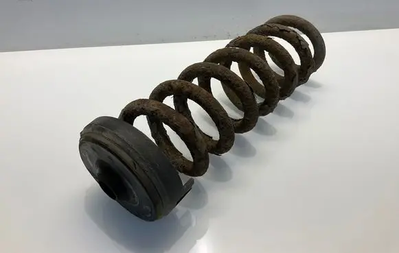 Mercedes-Benz E W211 Rear coil spring 
