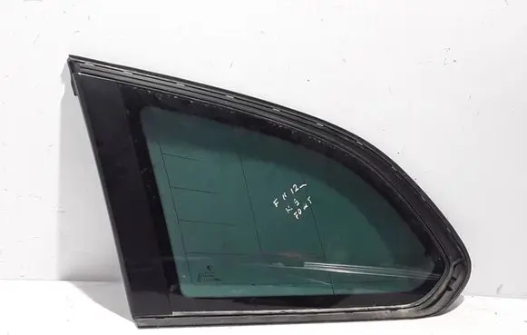 BMW 5 F10 F11 Rear side window 7046271