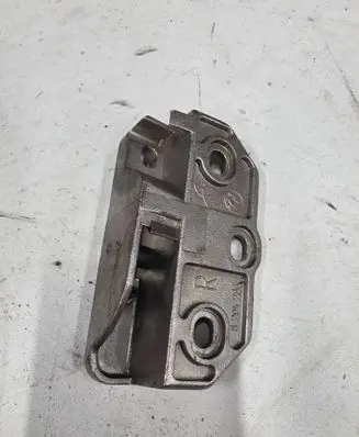 BMW 3 E46 Convertible roof lock/latch 8204286