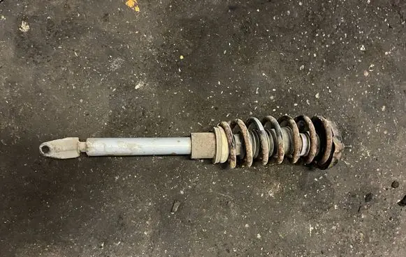 Mercedes-Benz E W211 Front shock absorber/damper