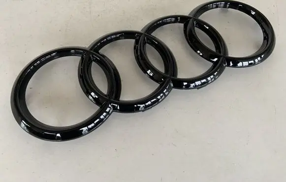 Audi Q3 F3 Manufacturer badge logo/emblem 4H0853605B