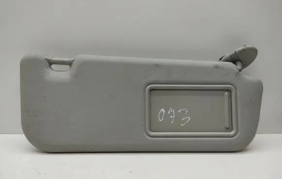 Toyota Avensis T270 Sun visor