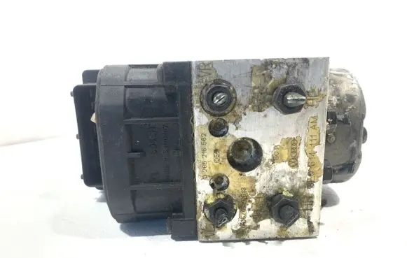 Volkswagen PASSAT B5 ABS Pump 8E0614111AM 500061