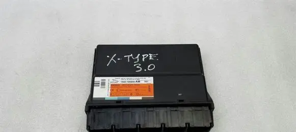 Jaguar X-Type Central body control module C2S27455