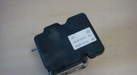 Volkswagen Polo V 6R ABS Pump 6R0907379BH