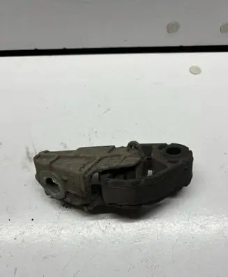 Audi A7 S7 4G Muffler mount bracket/holder 8K0253144