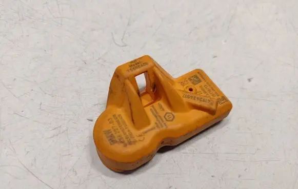 BMW 5 F10 F11 Tire pressure sensor 6856227 36106856227