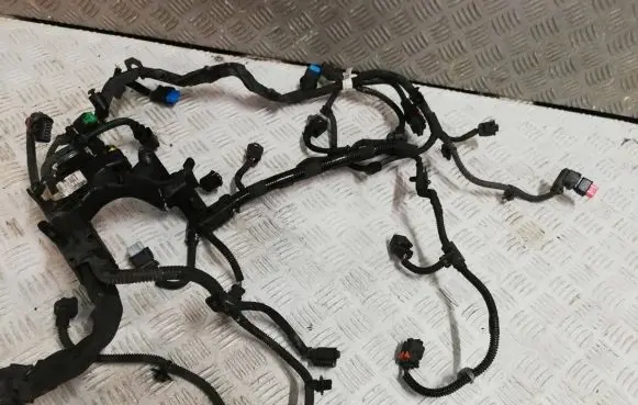 Peugeot 308 Engine installation wiring loom
