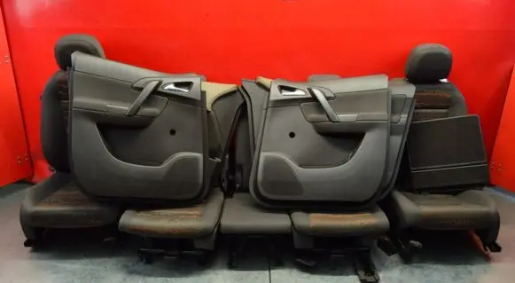 Seat set