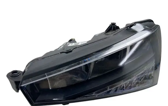 Skoda Scala Headlight/headlamp 657941015 857941015 280771