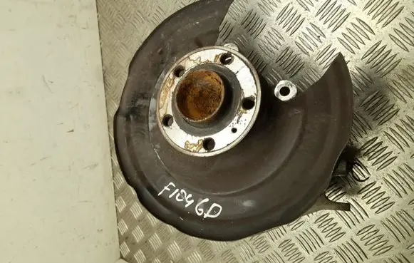 Volvo XC40 Rear wheel hub 32246251