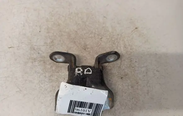 Nissan Note (E11) Front door upper hinge 