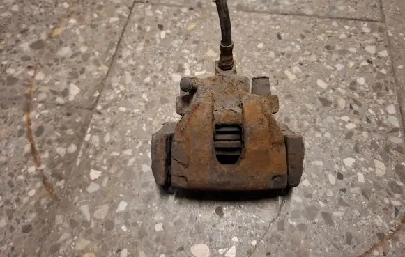 Volvo V70 Rear brake caliper