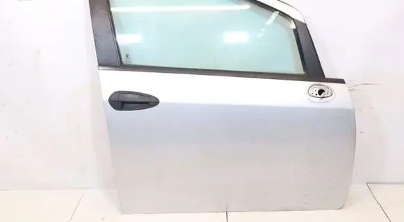 Fiat Punto (199) Front door 