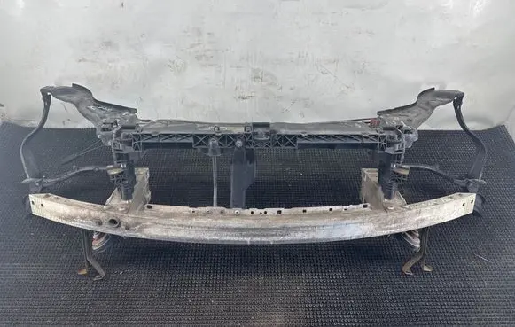 Mercedes-Benz E W212 Radiator support slam panel A2126200072