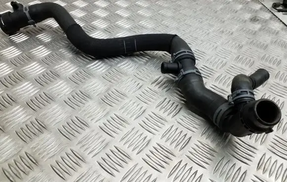 Audi A6 S6 C7 4G Engine coolant pipe/hose 8K0122293F