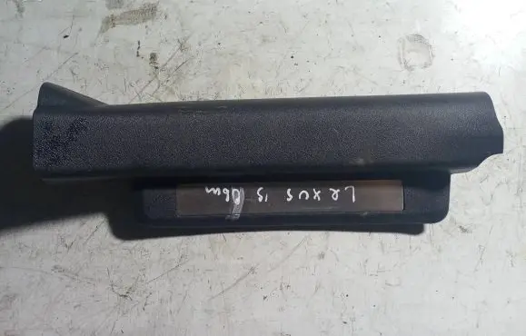 Lexus IS 220D-250-350 Rear sill trim cover 6793053020