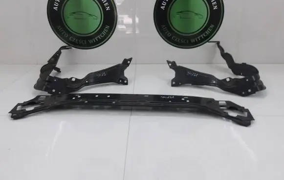 Mercedes-Benz C W203 Holder (bracket) A2038800459