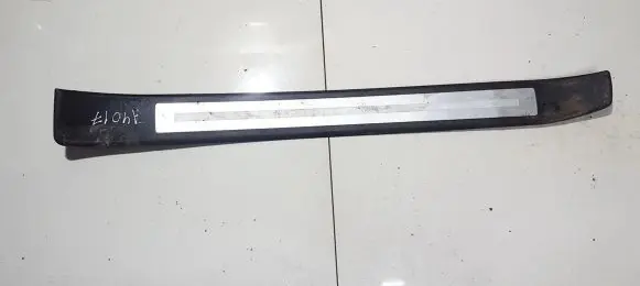 Audi A4 S4 B7 8E 8H Front sill trim cover 8e0853374 8e0853