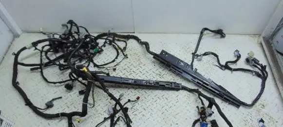 Ford Mustang VI Engine installation wiring loom 