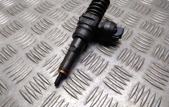 Volkswagen Phaeton Fuel injector 07Z130073H 0414720220