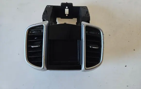 Other center console (tunnel) element