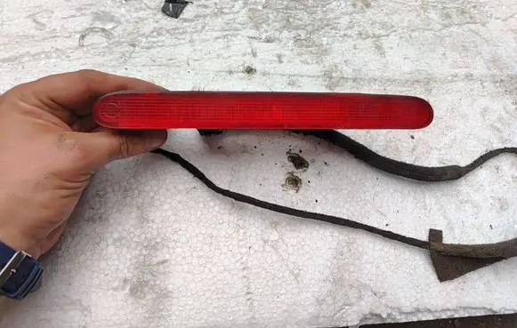 Peugeot Partner Third/center stoplight 9688528980