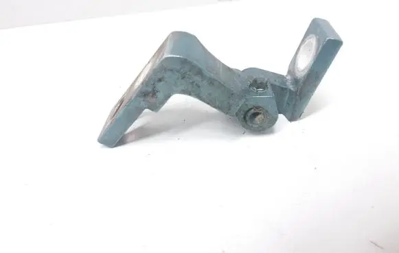 Volkswagen PASSAT B5 Rear door upper hinge