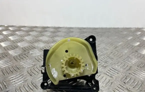 Fiat 500X Air flap motor/actuator 3093894