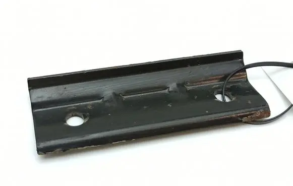 Battery bracket