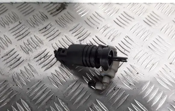 Opel Insignia A Windscreen/windshield washer pump 13250357 3240117