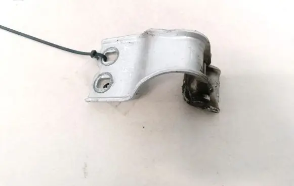 Ford Focus Tailgate/trunk/boot hinge 4M51N42900AA 4M51-N42900-AA