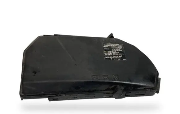 Mercedes-Benz S W220 Fuse box cover 2205400182 A0019890803 A2208172620