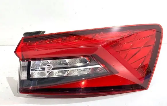 Skoda Kodiaq Rear/tail lights 565945208A
