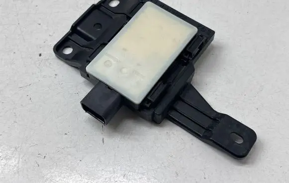 KIA Niro Blind spot module 99140AT000 28775189 28718305