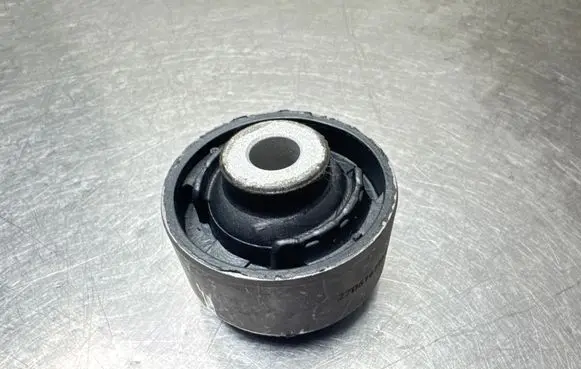 Opel Meriva A Front wishbone bush 16820 270616