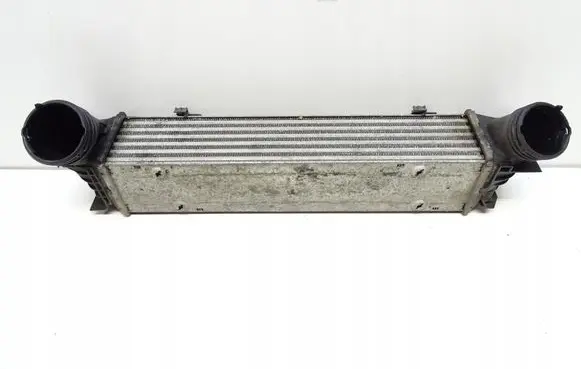 BMW 3 E90 E91 Intercooler radiator 3296399