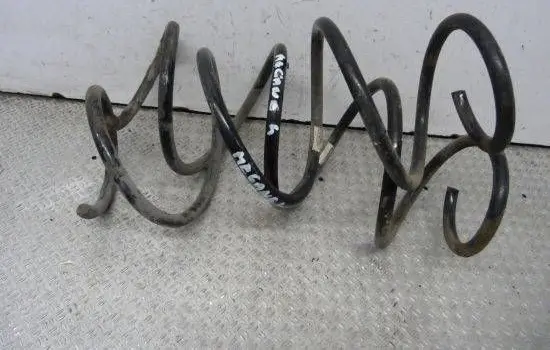 Renault Clio IV Front coil spring