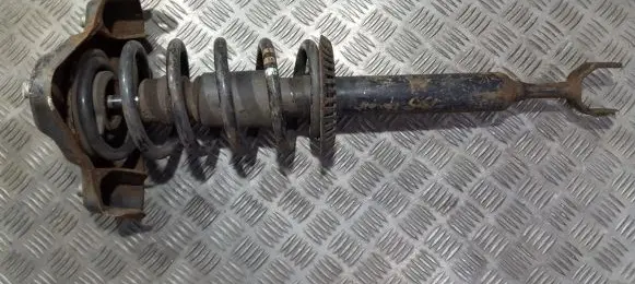Volkswagen PASSAT B5 Front shock absorber/damper 3b0413031a