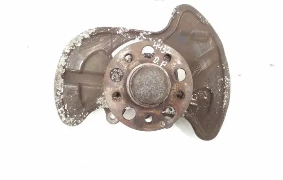 Mercedes-Benz SLK R172 Front wheel hub A2043320201