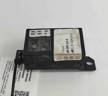 Audi A8 S8 D2 4D Immobilizer control unit/module 4B0953234B