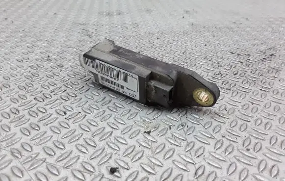 Mercedes-Benz C W203 Airbag deployment crash/impact sensor 0018204426