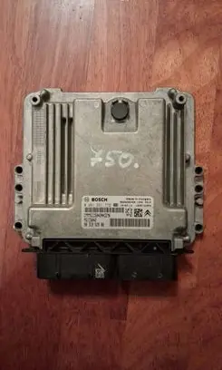 Peugeot 3008 II Engine control unit/module 9831852980