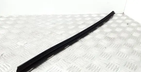 Audi A4 S4 B8 8K Rubber seal front door window/glass 8K0837479C