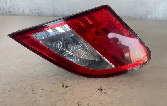 Chrysler Sebring (JS) Tailgate rear/tail lights 04389492 58622E 60336