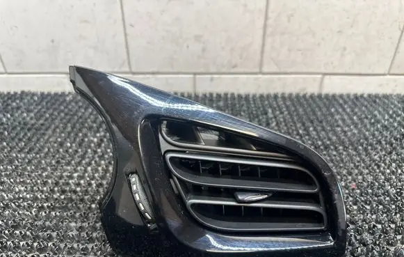 Citroen DS3 Dashboard side air vent grill/cover trim 96857506ZD