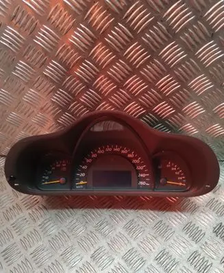 Mercedes-Benz C W203 Speedometer (instrument cluster) A2035404247