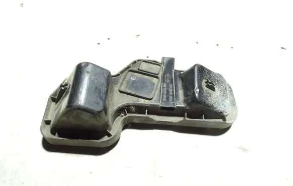Headlight/headlamp dust cover